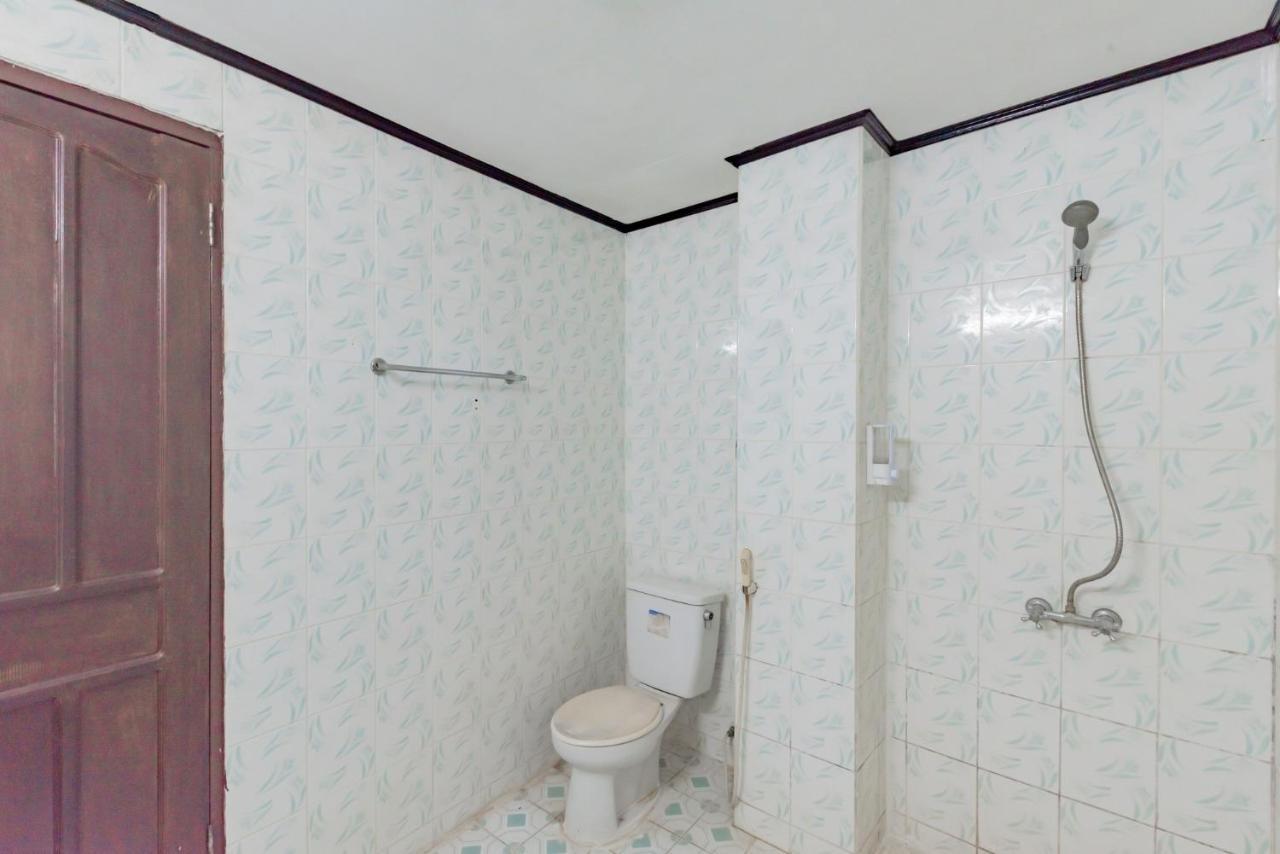 Reddoorz Near Plaza Balikpapan Hotel Exterior photo