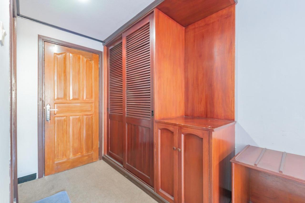 Reddoorz Near Plaza Balikpapan Hotel Exterior photo