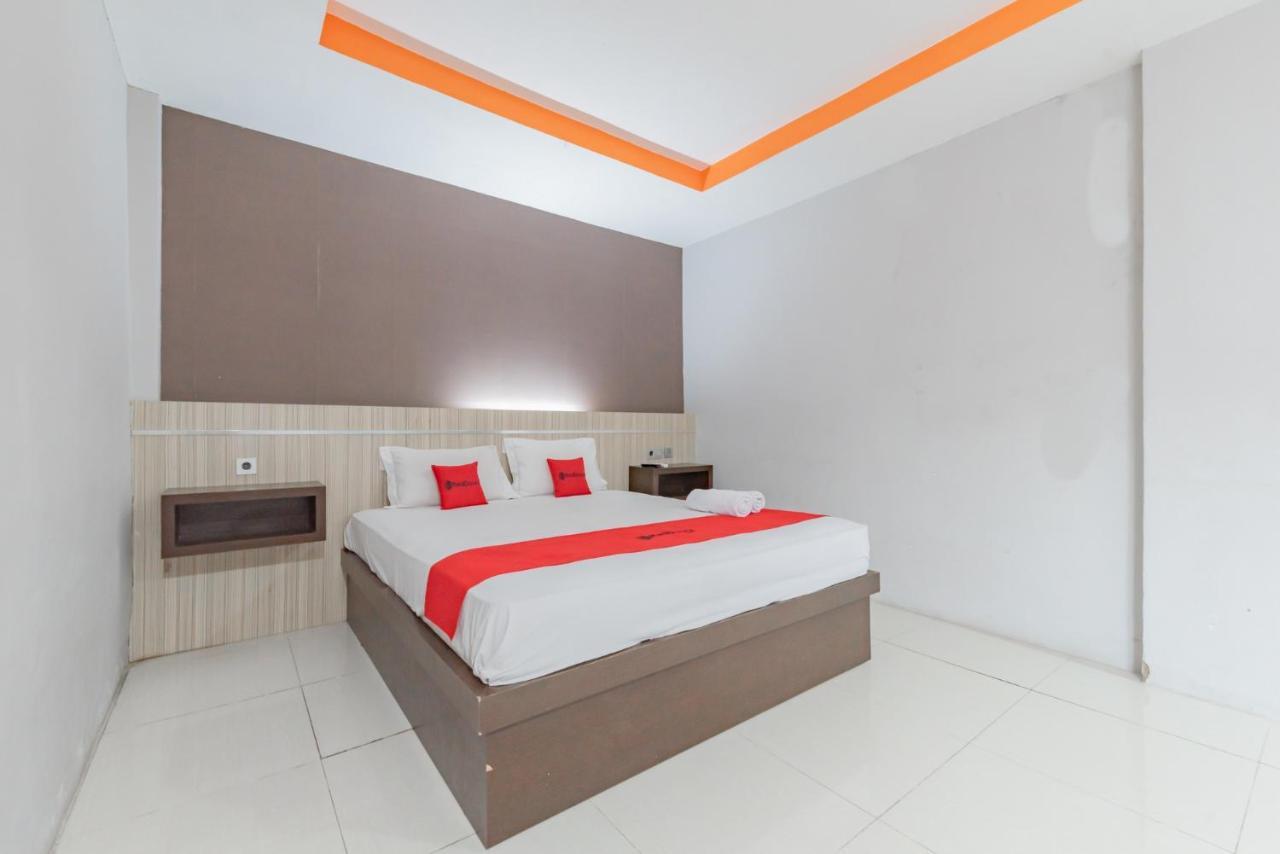 Reddoorz Near Plaza Balikpapan Hotel Exterior photo