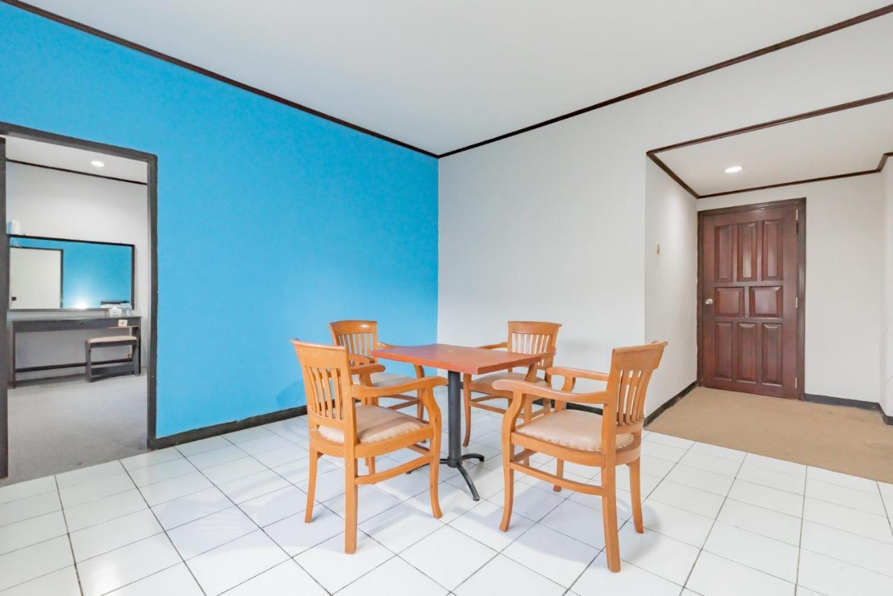 Reddoorz Near Plaza Balikpapan Hotel Exterior photo