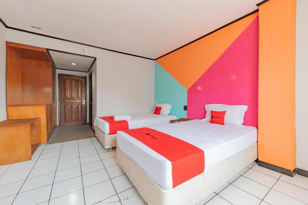 Reddoorz Near Plaza Balikpapan Hotel Exterior photo